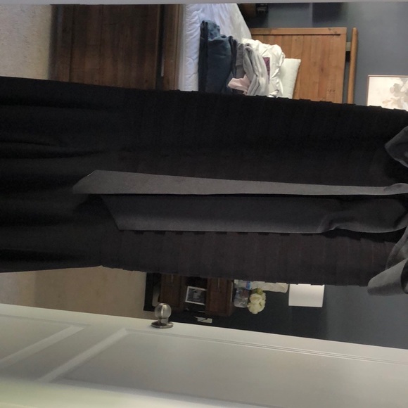 Black and gold Cache dress - Picture 5 of 8